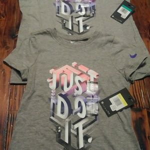 1 LEFT IN STOCK "Just Do It" Nike T Shirt
